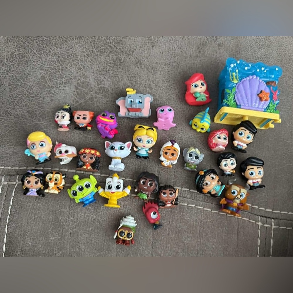 Disney Princess and Friends Mini Figure Set
